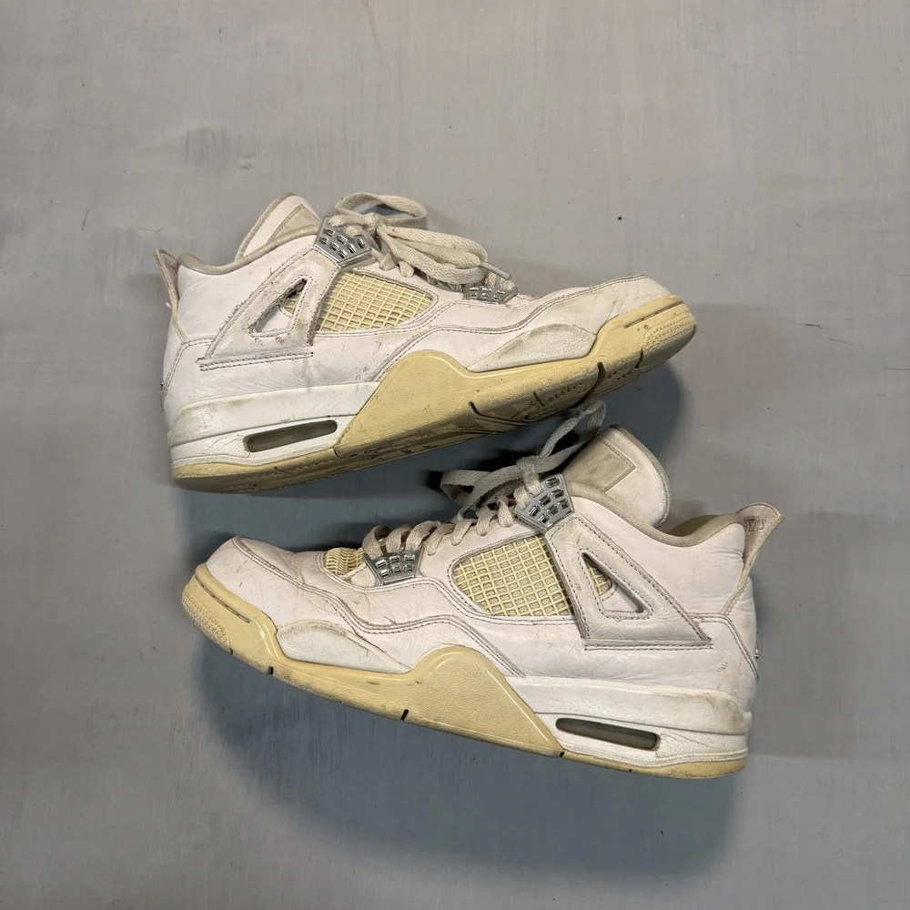 Jordan Men's Air Jordan 4 Retro sneakers Y2K White